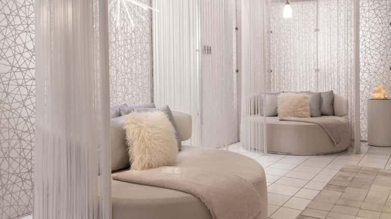 50-Minute Custom Facial + Spa Pass
