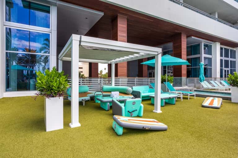 BOTE Lounge Pool Cabana