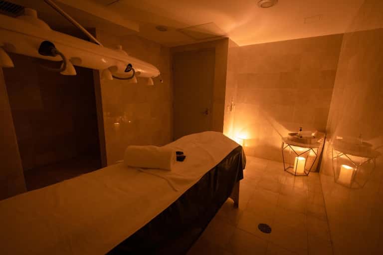 50-Minute Massage + Spa Pass