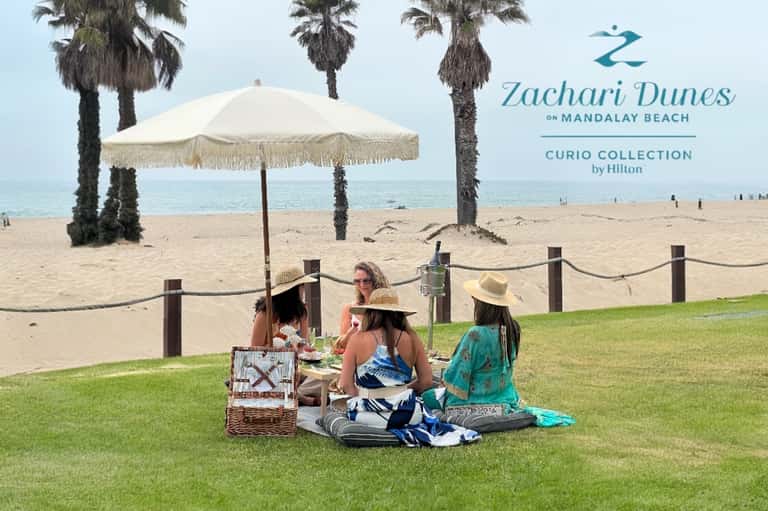 On-the-Beach Picnic Experience
