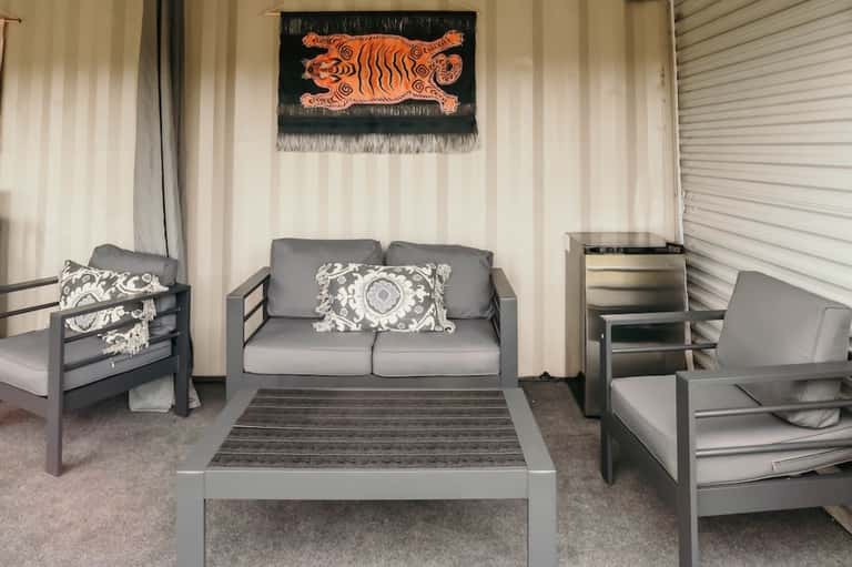Couch Cabana