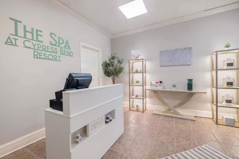 50-Minute Swedish Massage Therapy