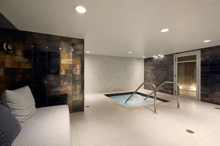 90-Minute Deep Sea Four Layer Facial