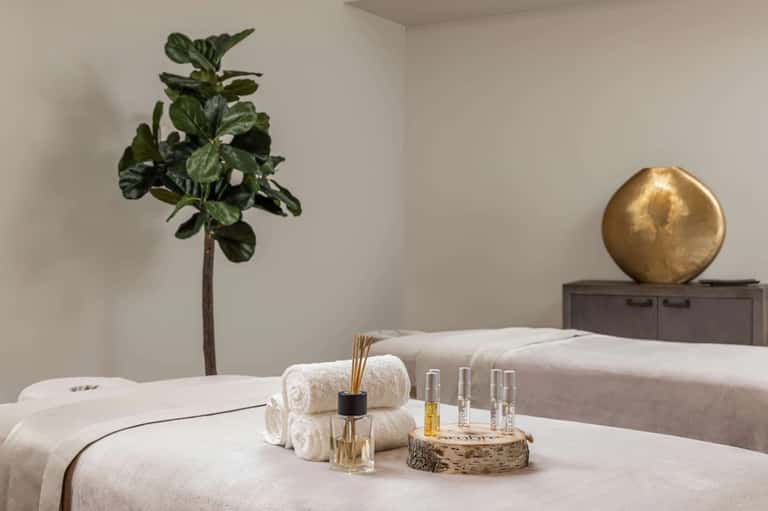 60-Minute Body Polish + Spa Pass