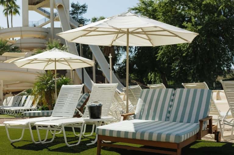 Pacifico Daybeds