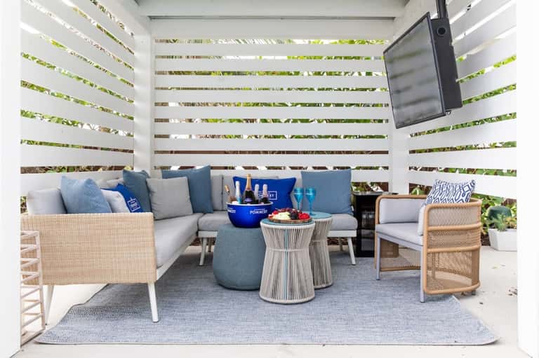 Pool Cabana