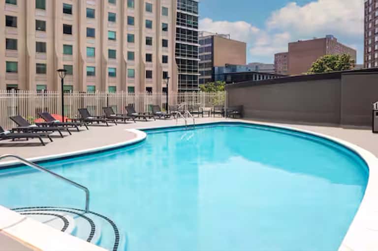 Day Pool Pass