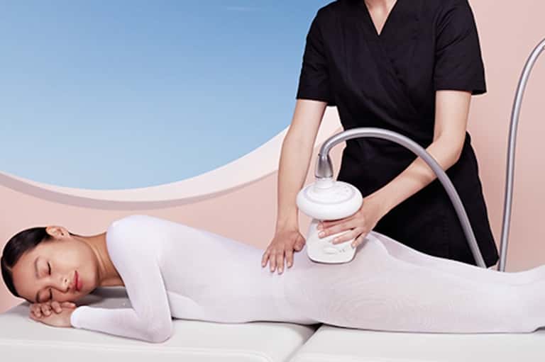Bespoke QMS Facial & Endermologie Glow Face Treatment + Club Access