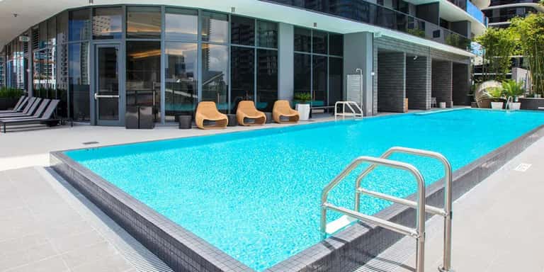 25-Minute Facial Lymphatic Therapy & Pool Pass + Club Access