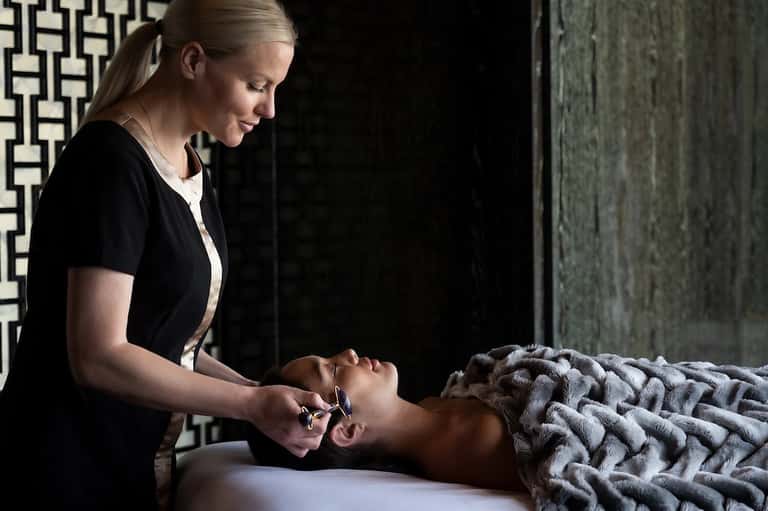 50-Minute Luminous Head Spa & Facial Ritual + Spa Pass