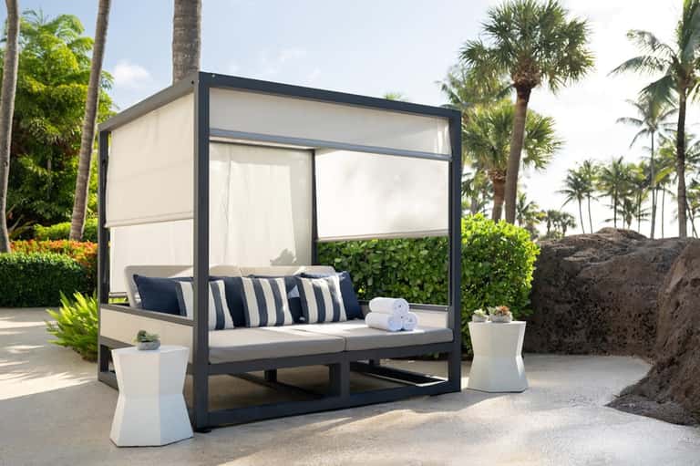 4 Hour Spa Pool Daybed Experience + Full Day Spa Access