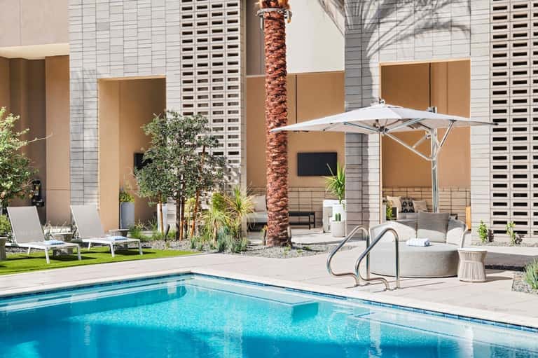 Premium Pool Cabana