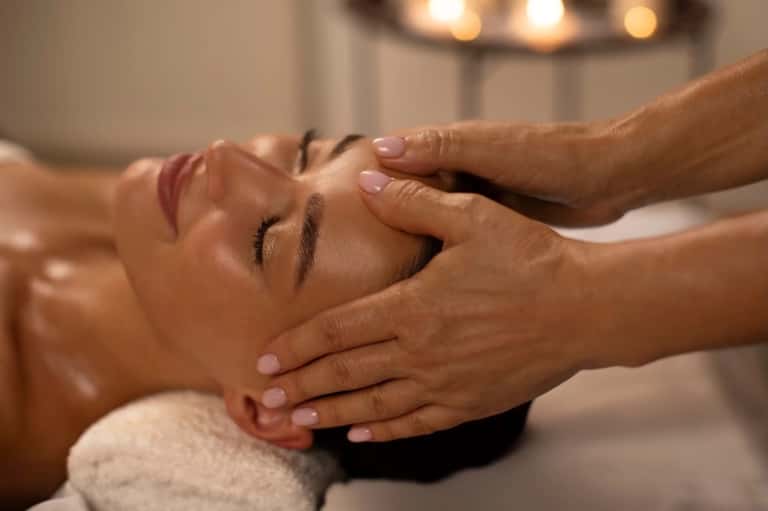 60-Minute Ageless Glow Facial