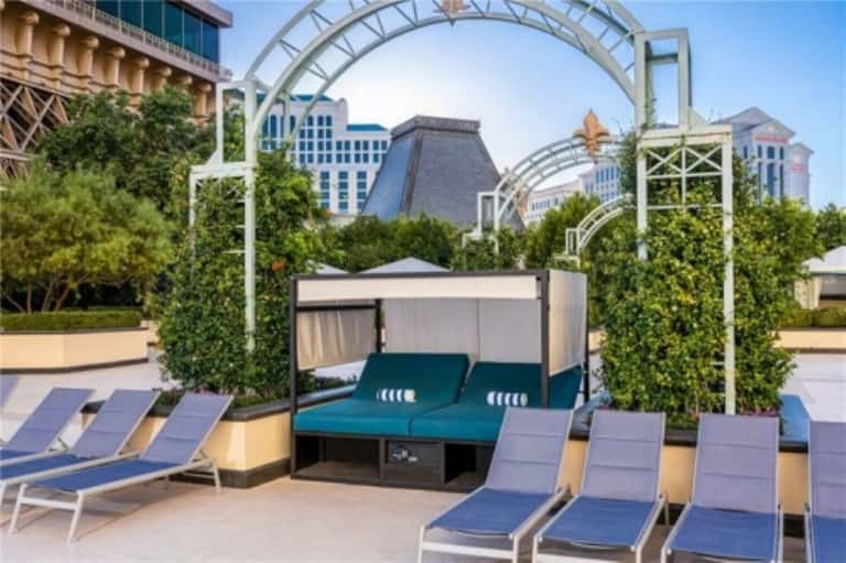 Poolside Daybed