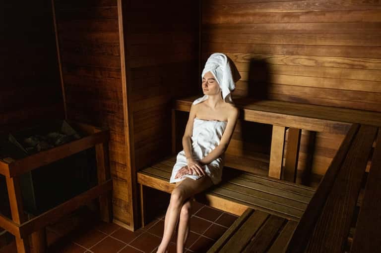 80-Minute Royal Milk & Honey Ritual + Pool Access