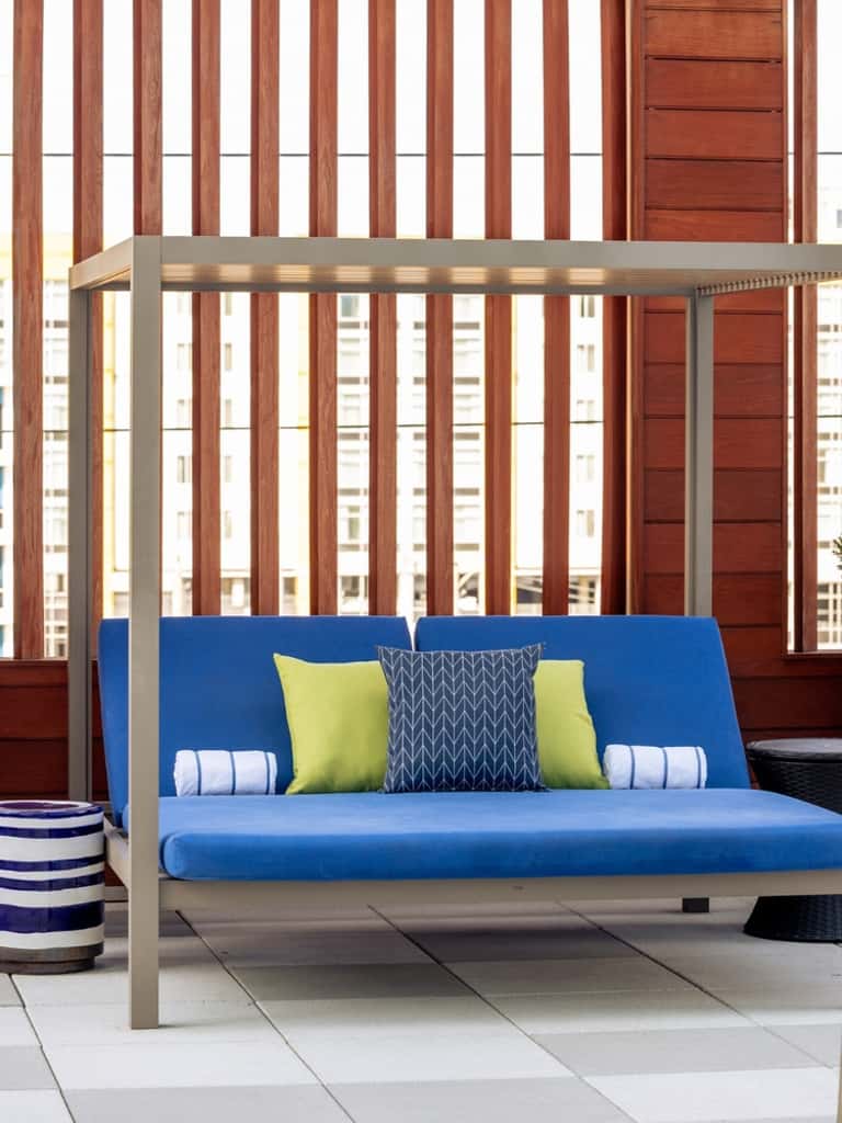 Premium Daybed