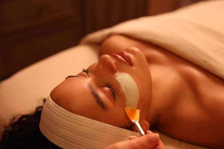 40-minute LBH Atelier Signature Facial + Spa Pass