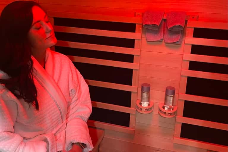 30-Minute Infrared Salt Sauna