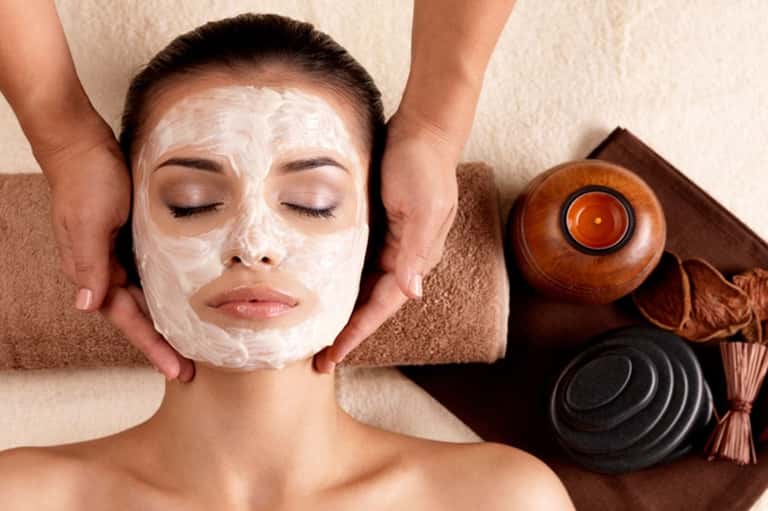 50-Minute Tiki & Tranquility Facial + Day Pass