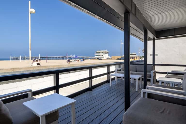 The Beach House Day Suite