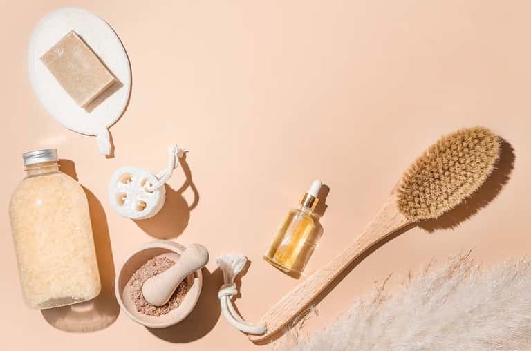 50-Minute Dry Brushing + Oil Treatment