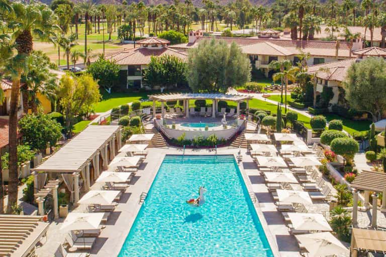 Poolside Paradise 