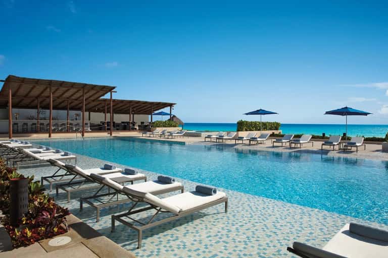 All-Inclusive Day Pass
