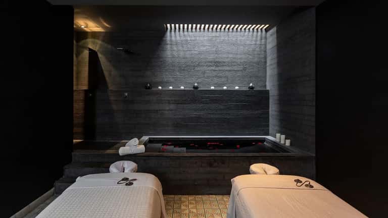 80-Minute Hot Stones Massage + Spa Access