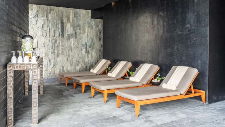 50-Minute Perfect Balance Massage + Spa Access