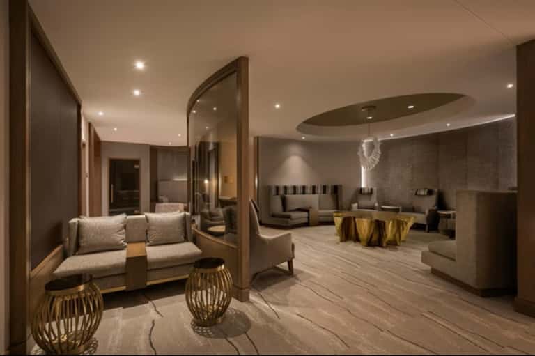 50-Minute Phoenicians Finest Facial + Spa Access