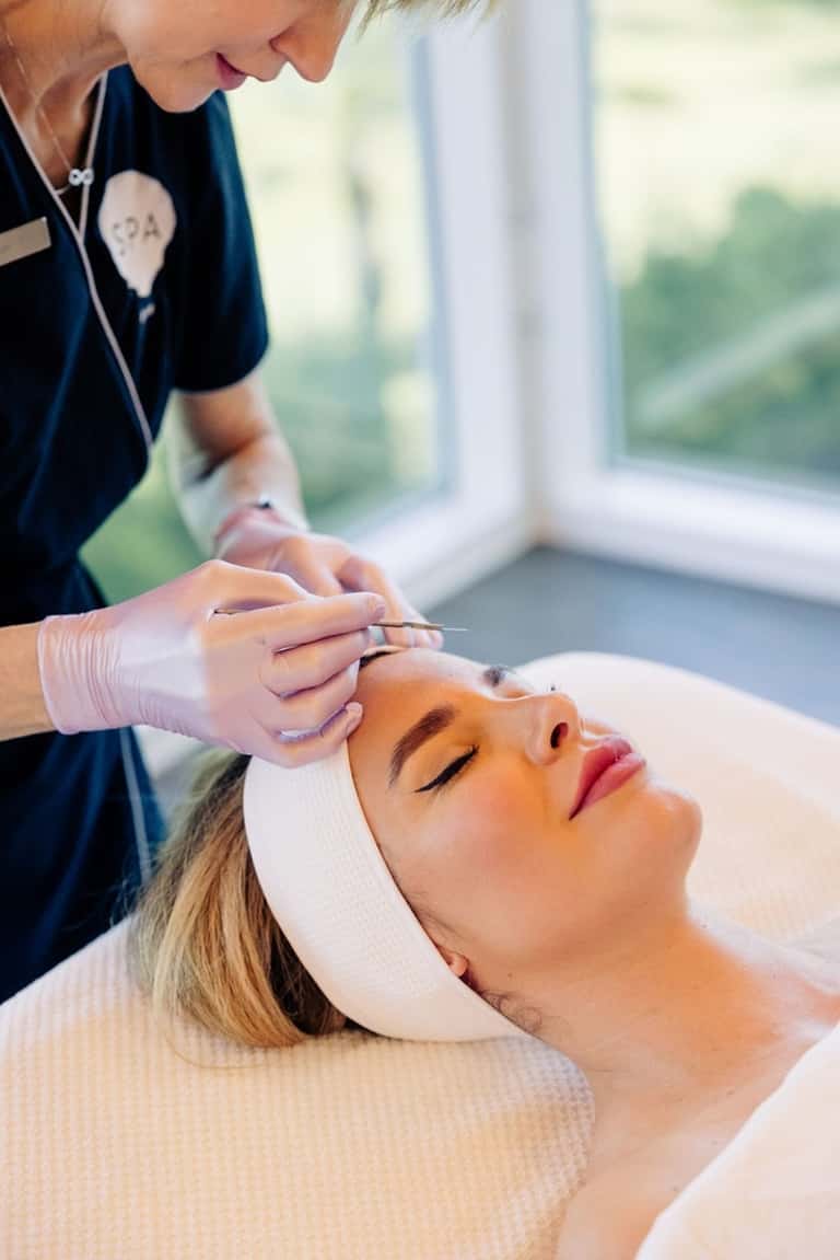Summer Special: 80-Minute Nano Quench Facial + Spa & Pool Access