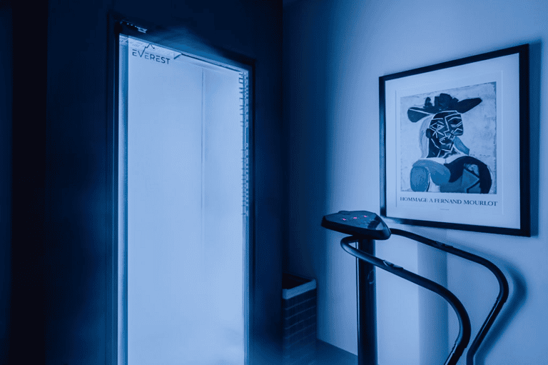 Cryo Therapy Session + Spa Access