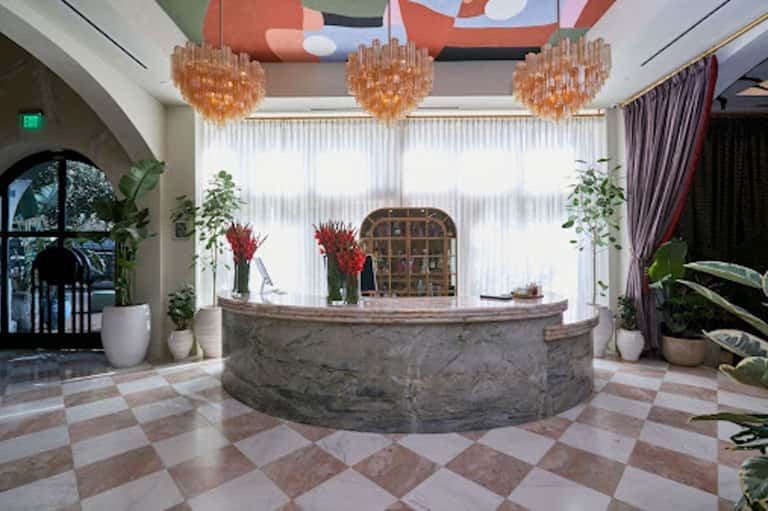 SPAugust Special: 50-Minute Lux Detox Glow Facial + Pool Access