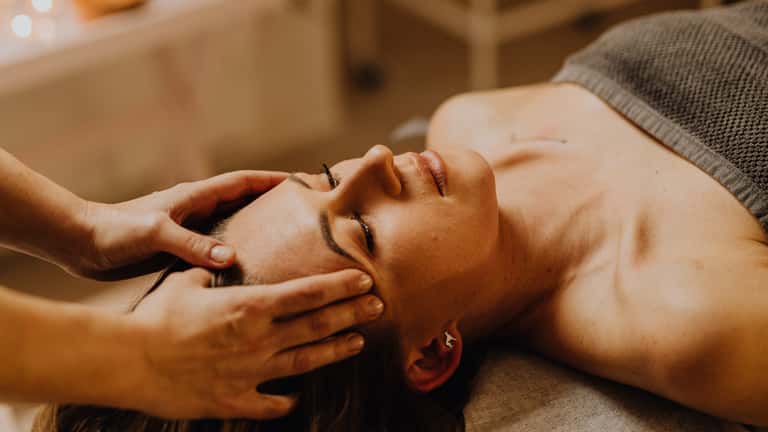 SPAugust Special: 50-Minute Massage + Face Mask + Spa Access