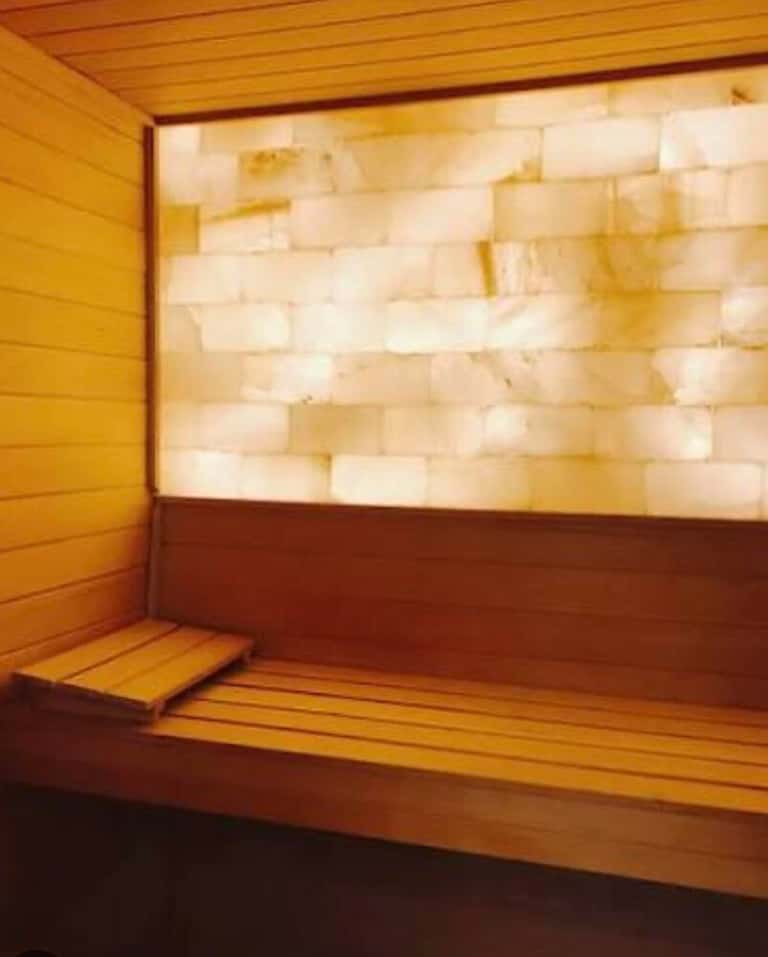 80-Minute Body Brush & Scrub + Spa Access
