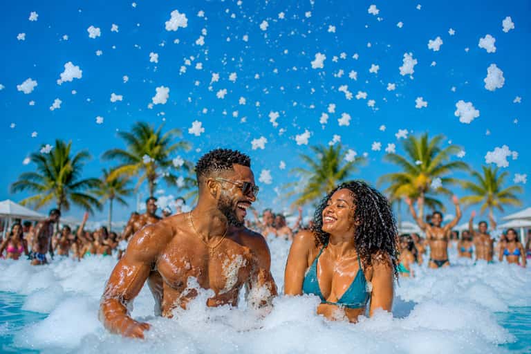 Street Fest & Foam Party
