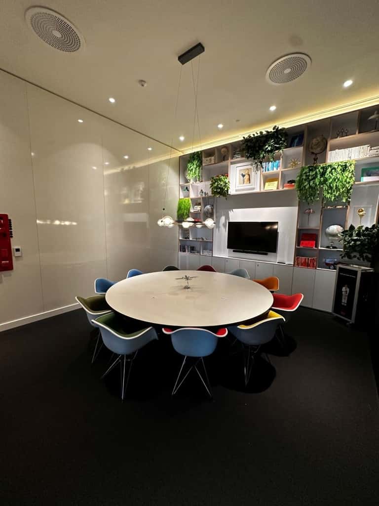 SocietyM Room