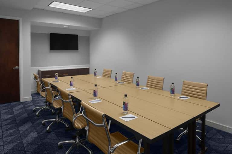 Lenox Meeting Room