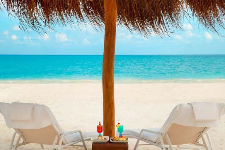 Beach Club - Locals All-Inclusive Day Pass