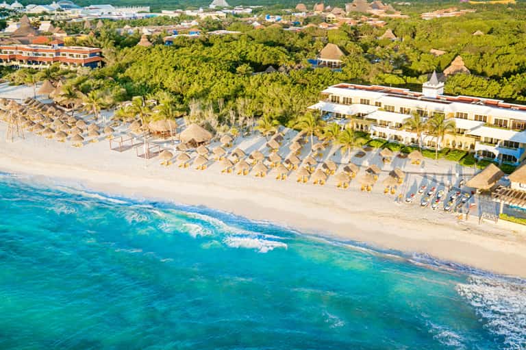 Locals All-Inclusive Day Pass