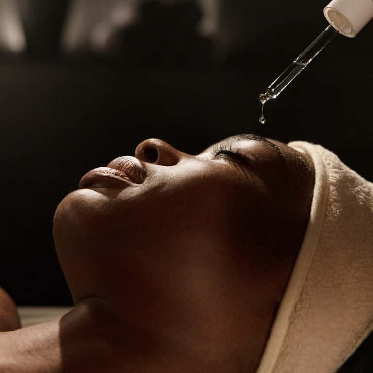 Facial Personalizado de 50 Minutos + Acceso al Spa