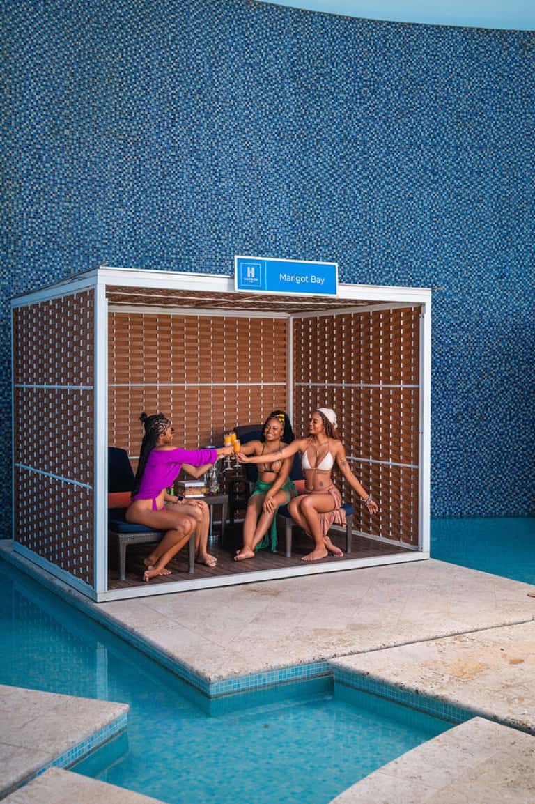 Harbor Club Cabana