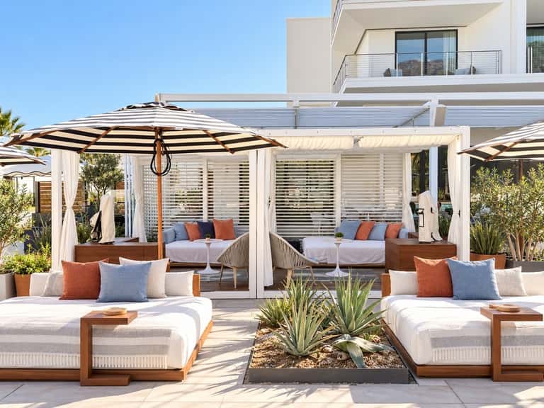 VIP Oasis Cabana