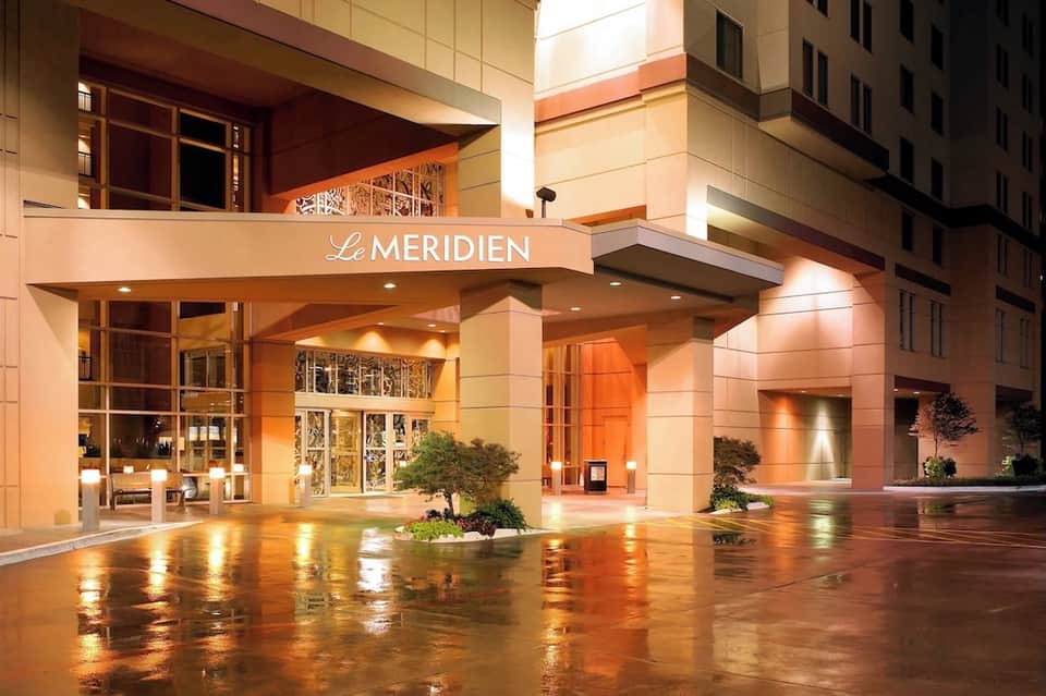 Le Meridien hotel entrance with contemporary architecture and elegant lighting