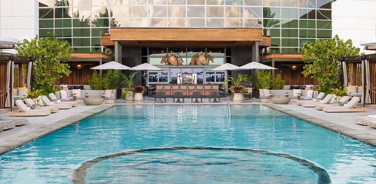 Signia by Hilton Diplomat Beach Resort