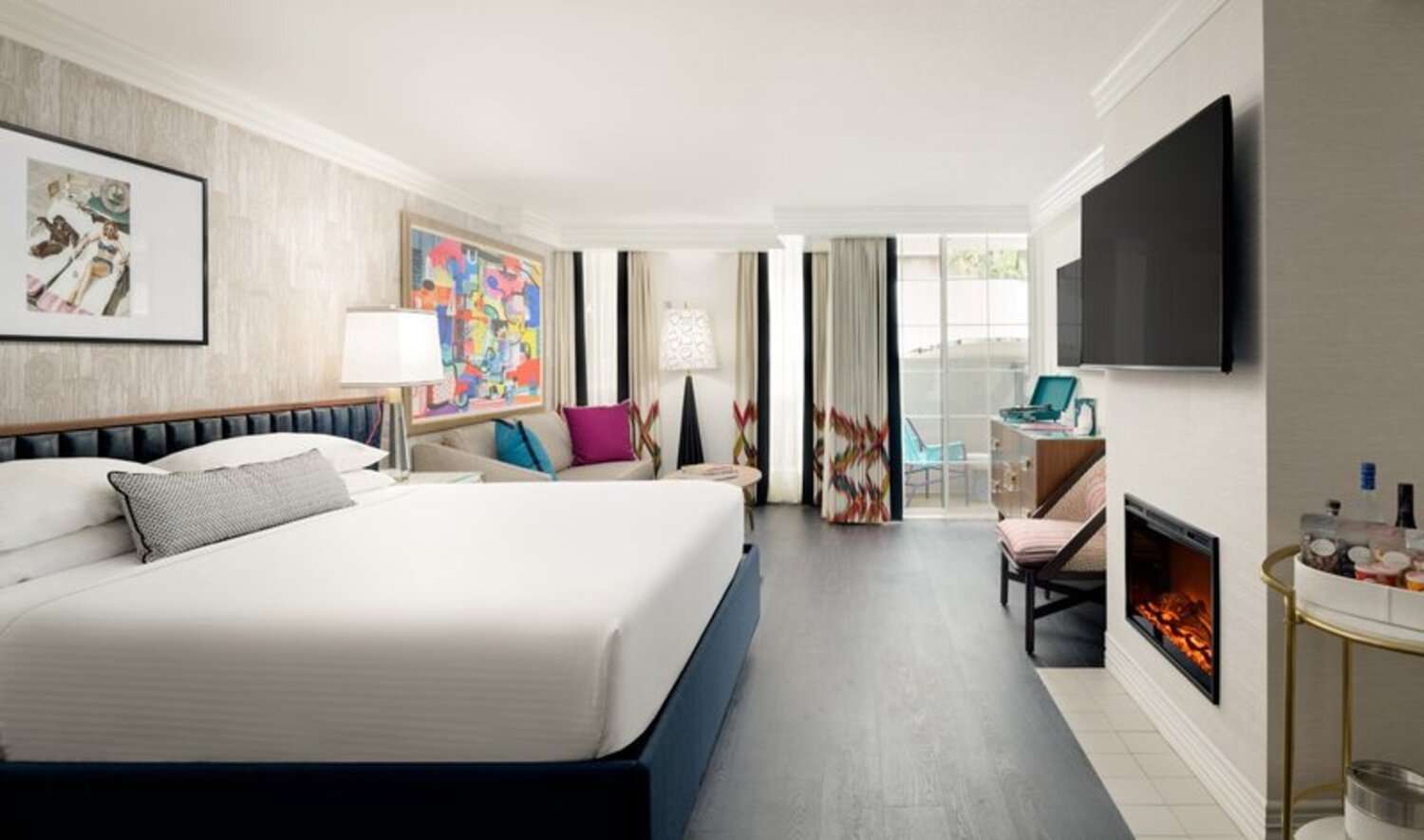 Le Parc Suite Hotel