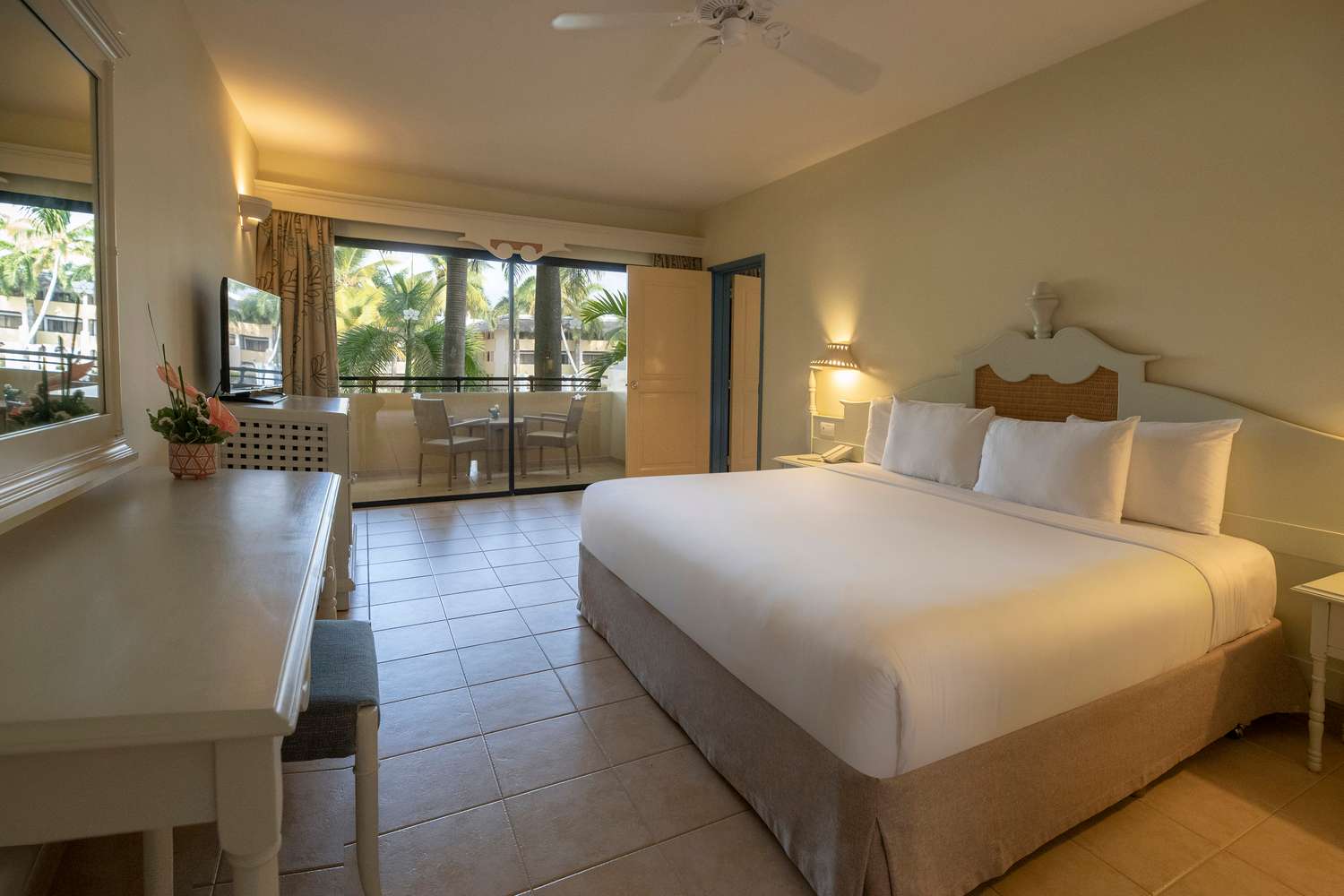 Iberostar Waves Costa Dorada - All Inclusive