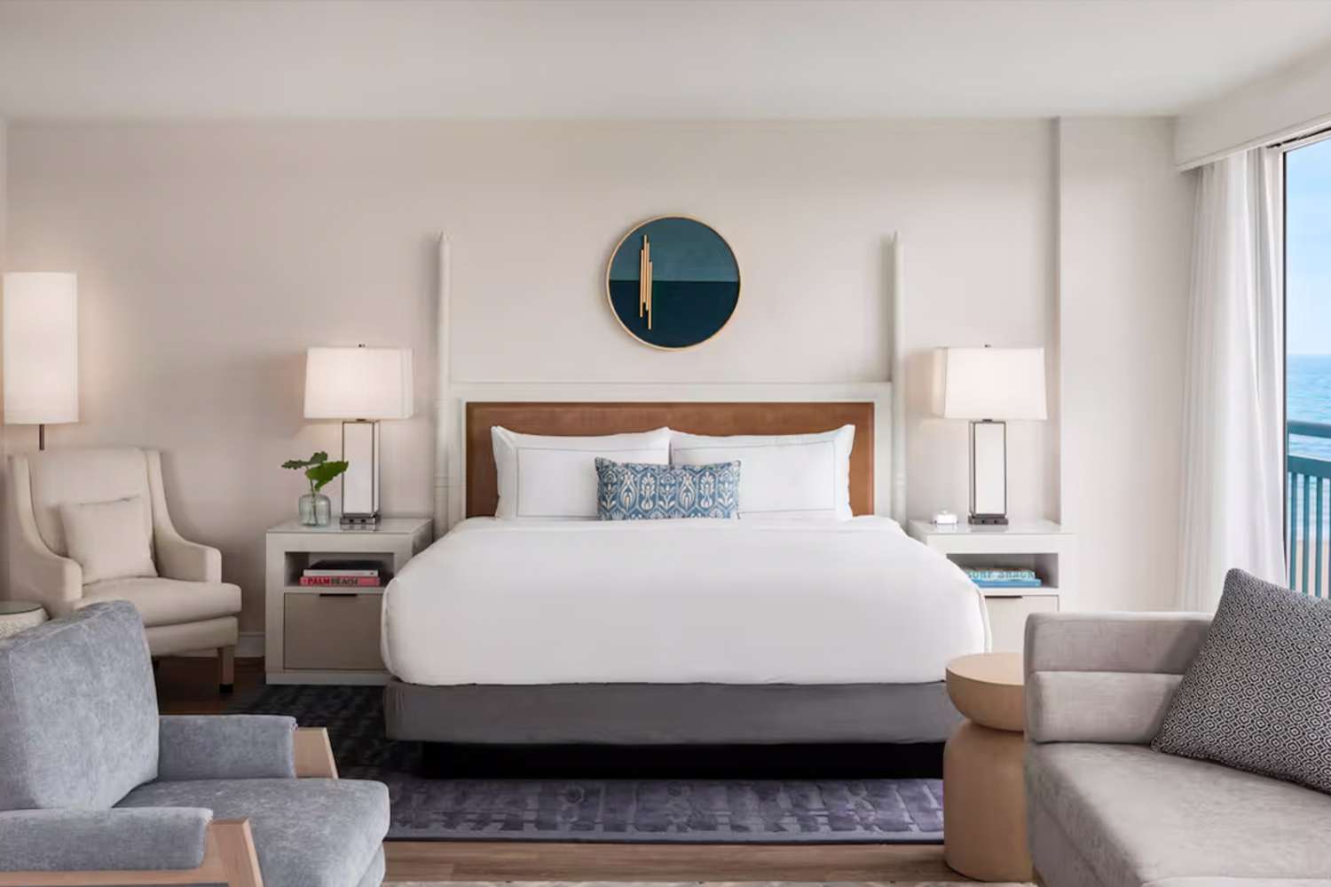 The Singer Oceanfront Resort, Curio Collection by Hilton