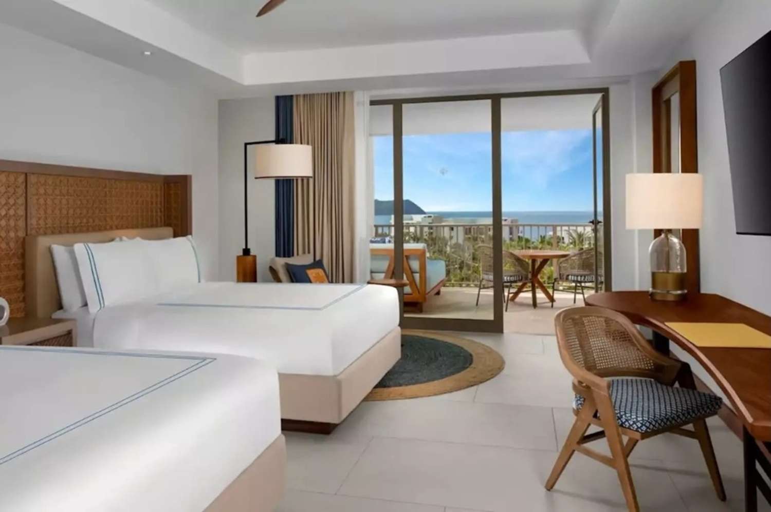 Conrad Punta de Mita