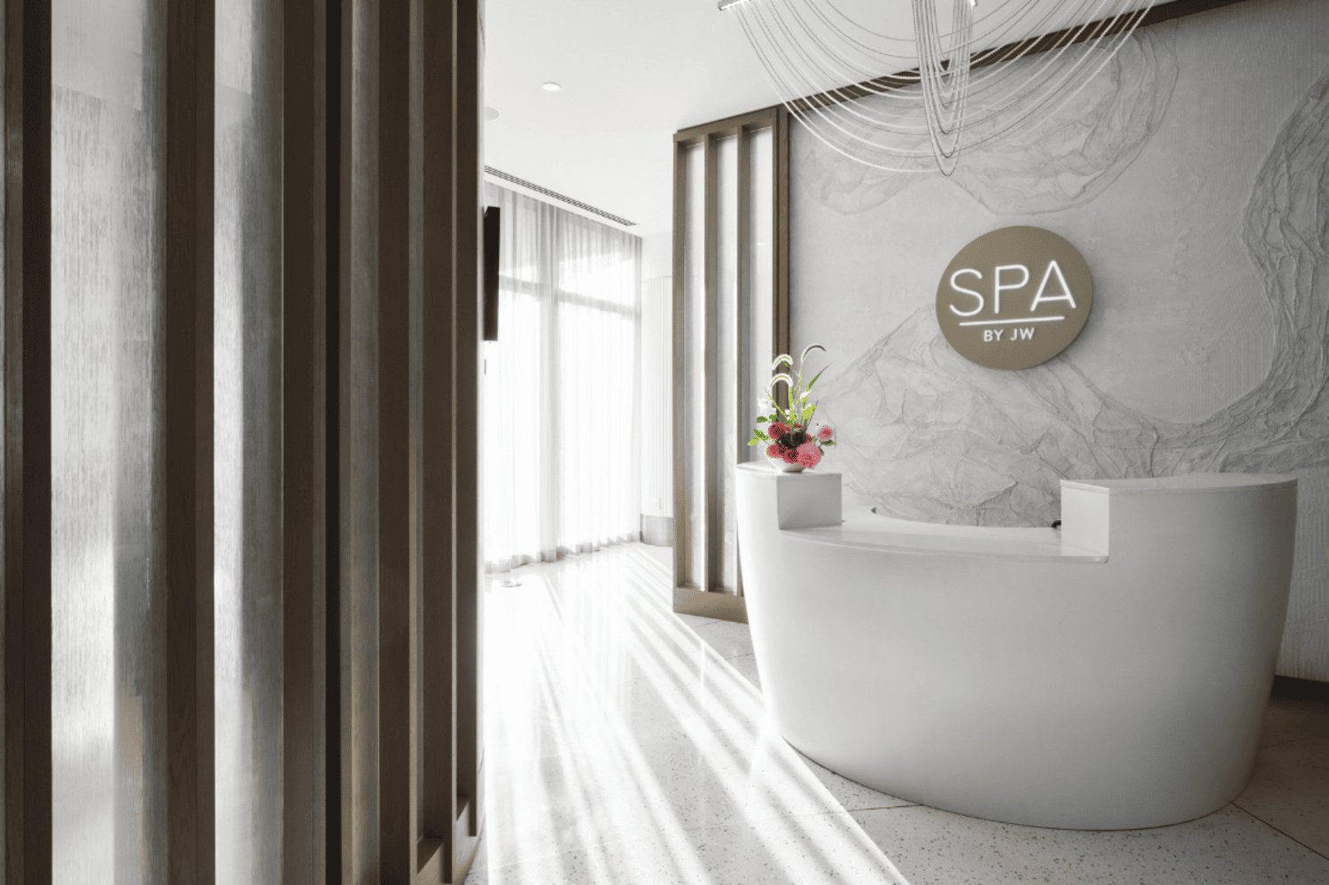 Aura Rooftop Pool at JW Marriott Charlotte